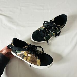 Vans Kids Black Old Skool Low Top Camo Athletic Trainer Sneakers Sz 5.5 youth